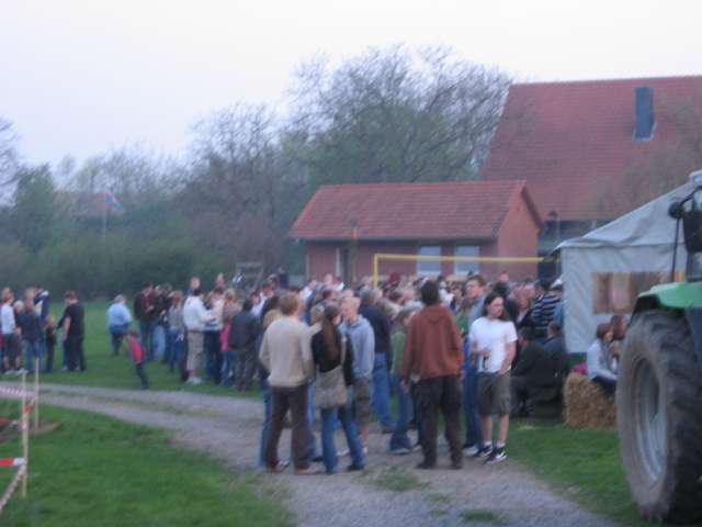 Osterfeuer 2009  024